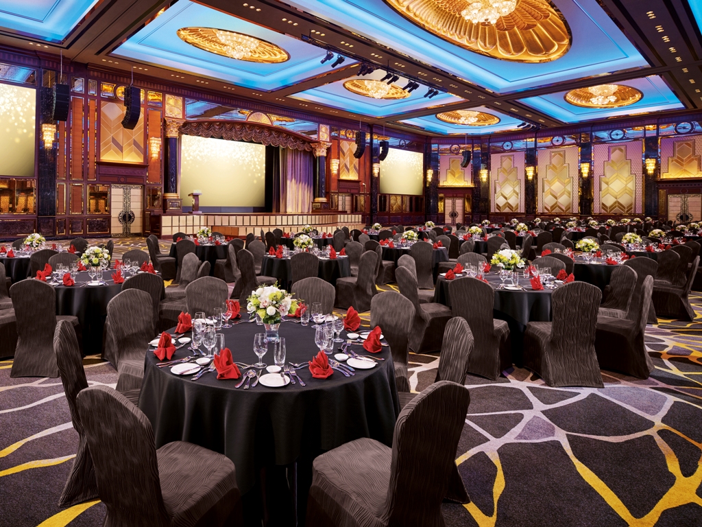Round Table Setup at Sunway Resort Hotel & Spa's Grand Lagoon Ballroom