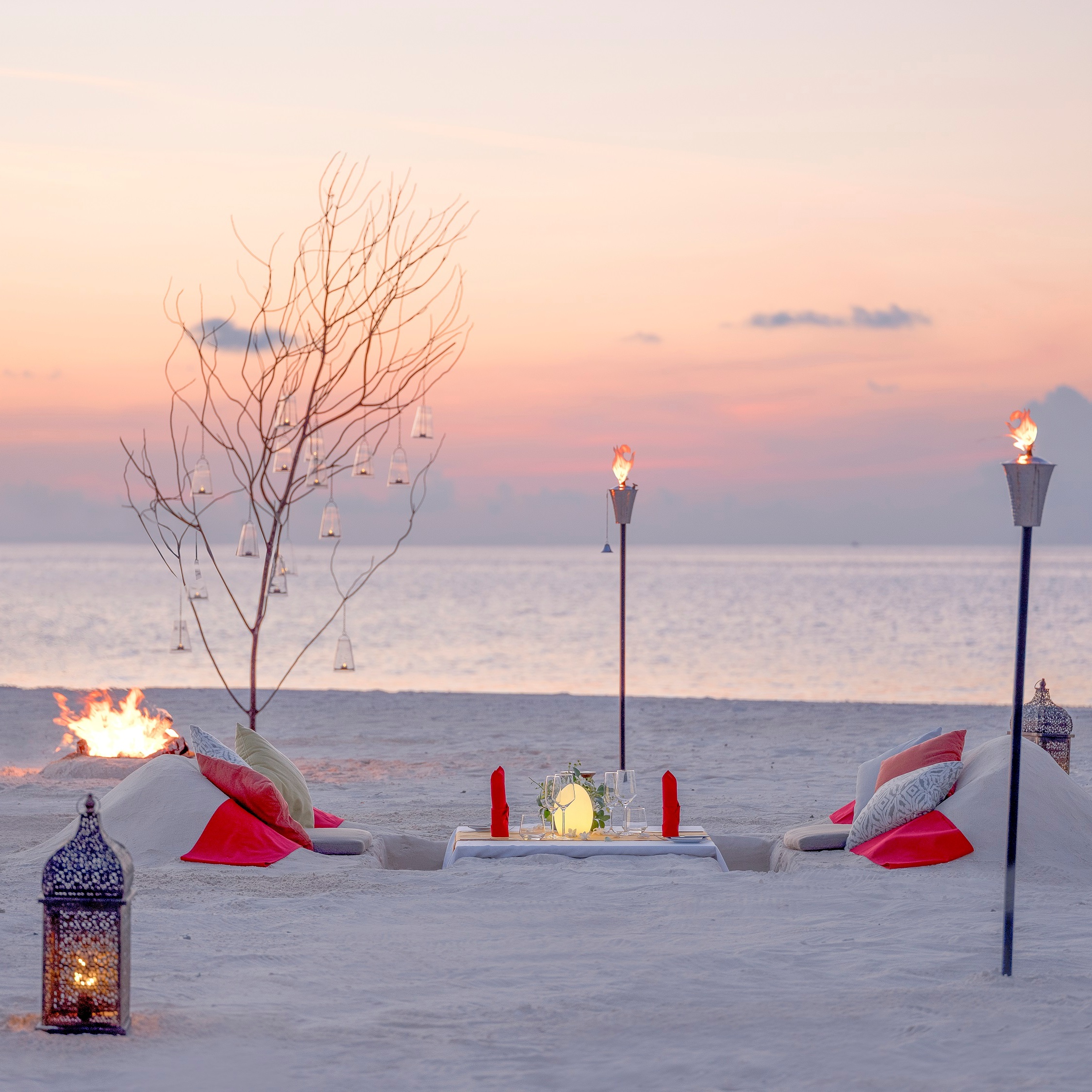 Vakkaru Maldives - Dig-in Beach Dinner